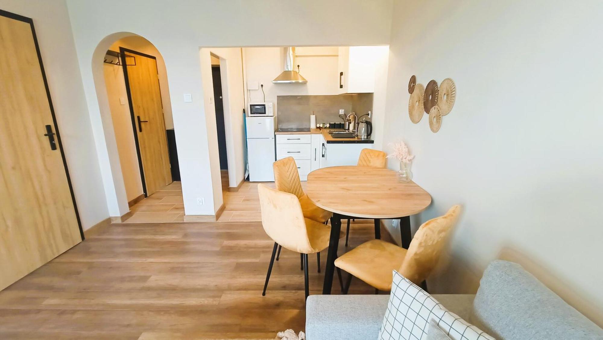 Drzewna Apartamenty - Wladyslawa زيلونا غورا المظهر الخارجي الصورة